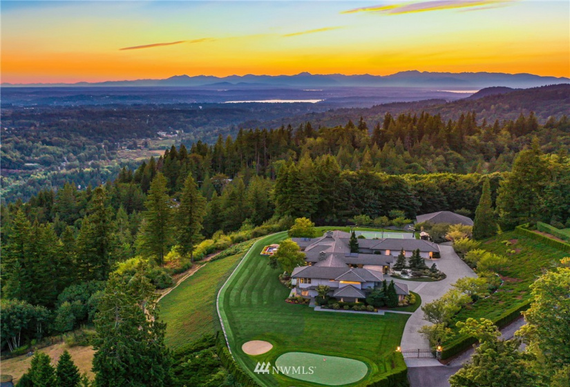 11435 206th, Issaquah, Washington 98027, 5 Bedrooms Bedrooms, ,3 BathroomsBathrooms,Residential,For Sale,Issaquah,206th,NWM1835827