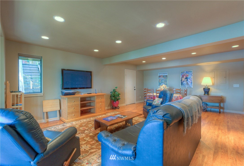 1292 Pioneer Hill, Orcas Island, Washington 98279, 3 Bedrooms Bedrooms, ,3 BathroomsBathrooms,Residential,For Sale,Pioneer Hill,NWM1838046