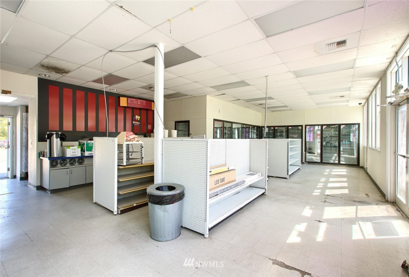 302 North Bend Way, North Bend, Washington 98045, ,Commercial Sale,For Sale,North Bend Way,NWM1836730