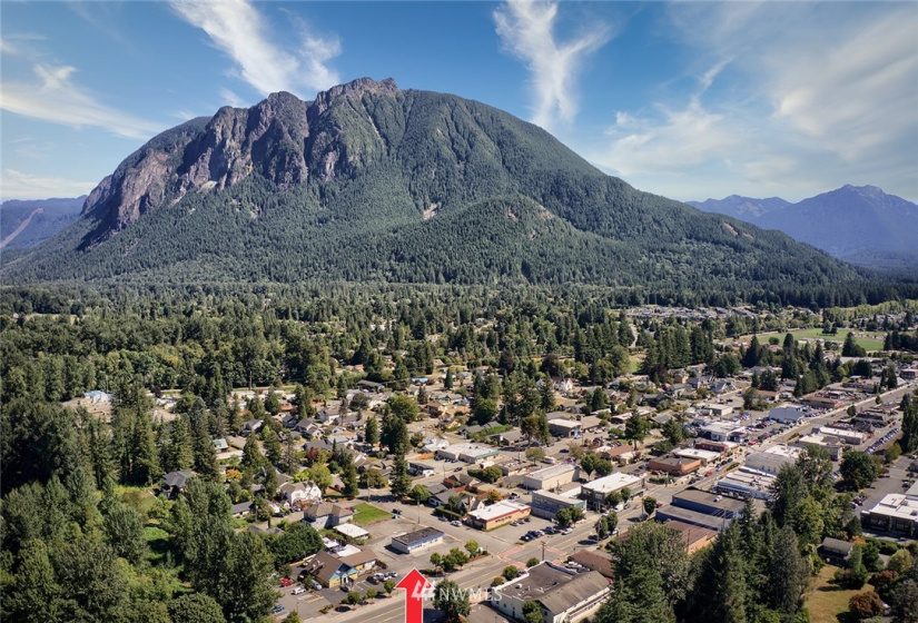302 North Bend Way, North Bend, Washington 98045, ,Commercial Sale,For Sale,North Bend Way,NWM1836730