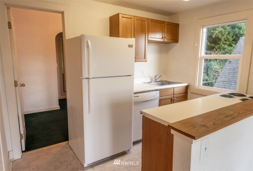 4755 22nd, Seattle, Washington 98105, 2 Bedrooms Bedrooms, ,1 BathroomBathrooms,Residential Lease,For Rent,22nd,NWM1838143