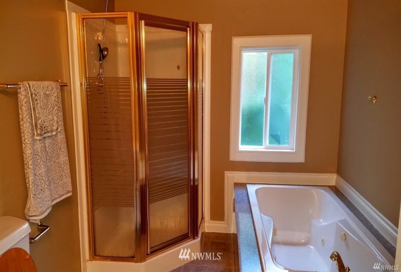 4004 228th, Bothell, Washington 98021, 3 Bedrooms Bedrooms, ,2 BathroomsBathrooms,Residential,For Sale,228th,NWM1838114