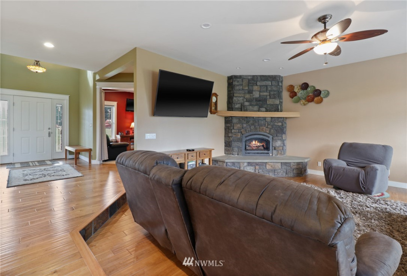 5008 Skookumchuck, Tenino, Washington 98589, 4 Bedrooms Bedrooms, ,3 BathroomsBathrooms,Residential,For Sale,Skookumchuck,NWM1838175
