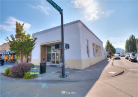 1605 Cole, Enumclaw, Washington 98022, ,Commercial Sale,For Sale,Cole,NWM1838670