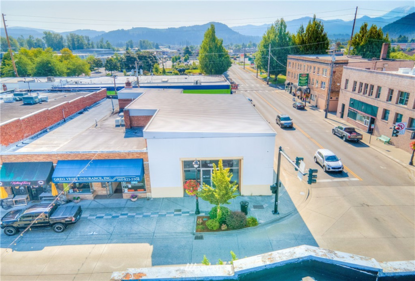 1605 Cole, Enumclaw, Washington 98022, ,Commercial Sale,For Sale,Cole,NWM1838670