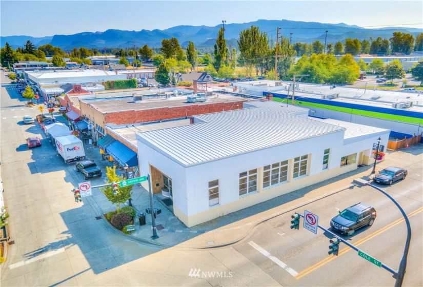 1605 Cole, Enumclaw, Washington 98022, ,Commercial Sale,For Sale,Cole,NWM1838670