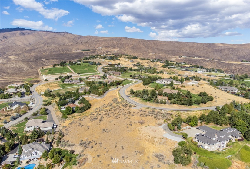 4194 April, Wenatchee, Washington 98801, ,Land,For Sale,April,NWM1839138