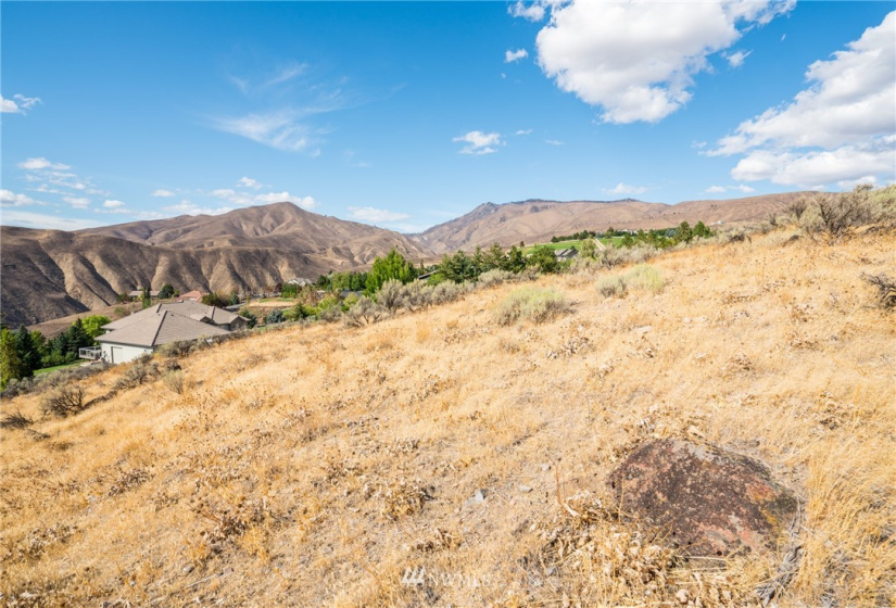 4194 April, Wenatchee, Washington 98801, ,Land,For Sale,April,NWM1839138