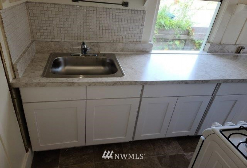 4511 Lander, Seattle, Washington 98116, ,Residential Income,For Sale,Lander,NWM1839230