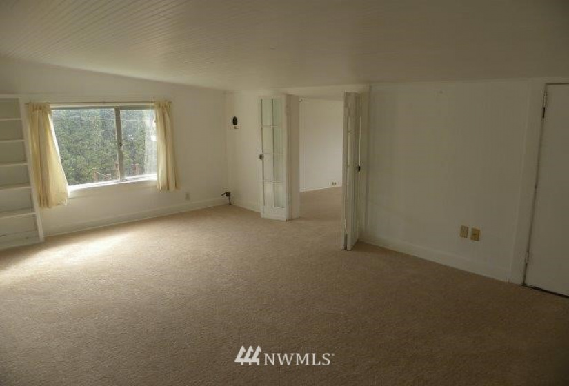 4511 Lander, Seattle, Washington 98116, ,Residential Income,For Sale,Lander,NWM1839230