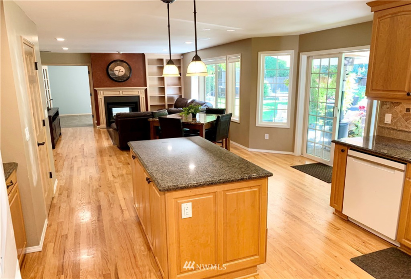 15907 134th, Puyallup, Washington 98374, 4 Bedrooms Bedrooms, ,2 BathroomsBathrooms,Residential,For Sale,134th,NWM1839703
