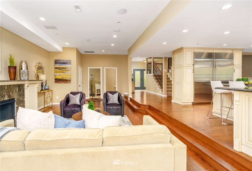 15302 43rd, Bellevue, Washington 98006, 6 Bedrooms Bedrooms, ,2 BathroomsBathrooms,Residential,For Sale,43rd,NWM1840055