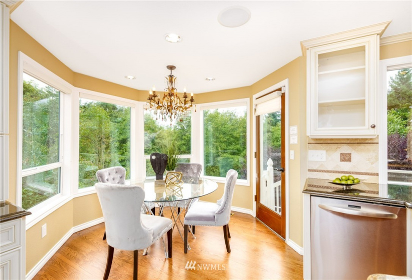 15302 43rd, Bellevue, Washington 98006, 6 Bedrooms Bedrooms, ,2 BathroomsBathrooms,Residential,For Sale,43rd,NWM1840055