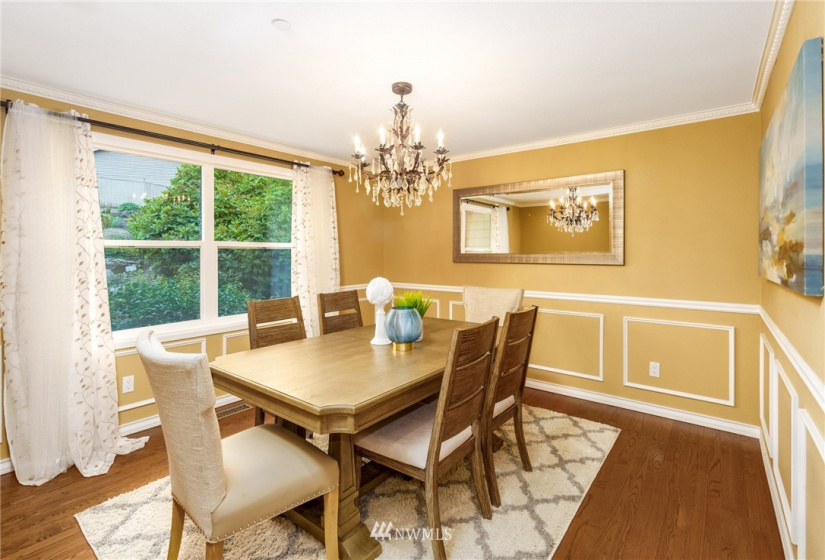 15302 43rd, Bellevue, Washington 98006, 6 Bedrooms Bedrooms, ,2 BathroomsBathrooms,Residential,For Sale,43rd,NWM1840055
