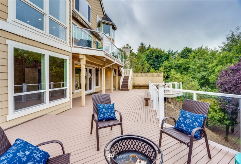 15302 43rd, Bellevue, Washington 98006, 6 Bedrooms Bedrooms, ,2 BathroomsBathrooms,Residential,For Sale,43rd,NWM1840055