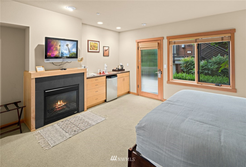 978 Vineyard Lane, Bainbridge Island, Washington 98110, 5 Bedrooms Bedrooms, ,5 BathroomsBathrooms,Residential,For Sale,Vineyard Lane,NWM1840037