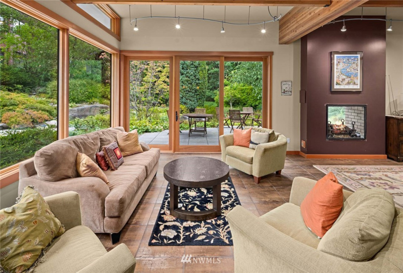 978 Vineyard Lane, Bainbridge Island, Washington 98110, 5 Bedrooms Bedrooms, ,5 BathroomsBathrooms,Residential,For Sale,Vineyard Lane,NWM1840037