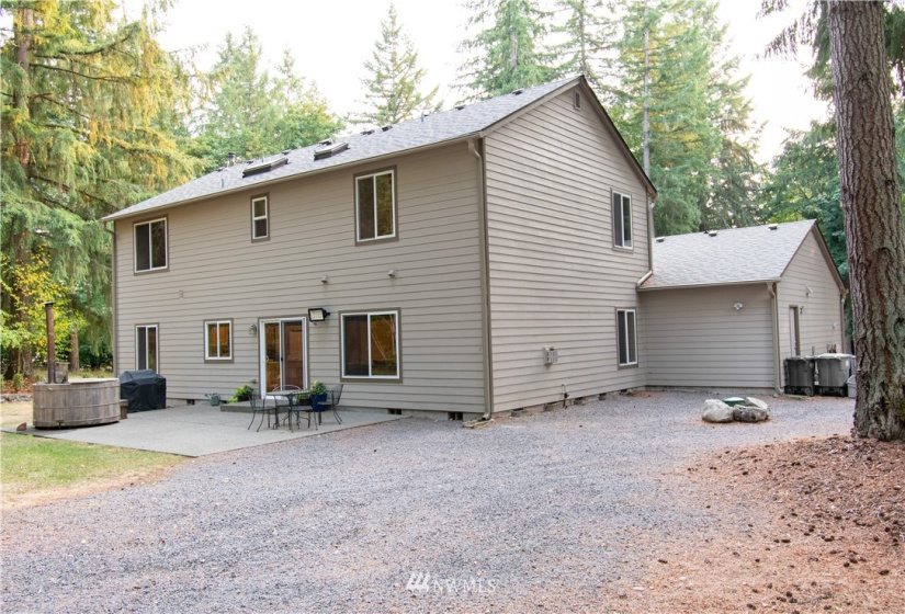 33927 102nd, Roy, Washington 98580, 4 Bedrooms Bedrooms, ,2 BathroomsBathrooms,Residential,For Sale,Whitewater Estates,102nd,NWM1840088