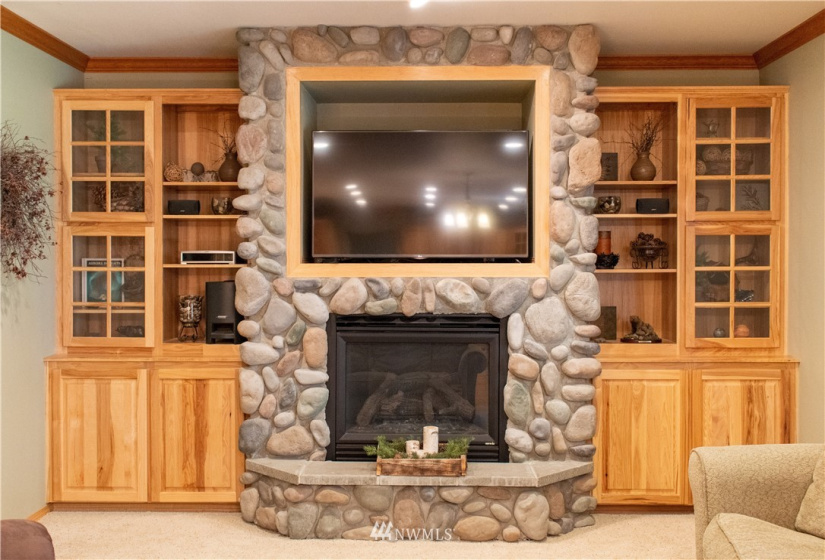 33927 102nd, Roy, Washington 98580, 4 Bedrooms Bedrooms, ,2 BathroomsBathrooms,Residential,For Sale,Whitewater Estates,102nd,NWM1840088