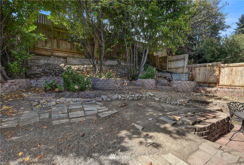 4733 5th, Seattle, Washington 98105, 3 Bedrooms Bedrooms, ,2 BathroomsBathrooms,Residential,For Sale,5th,NWM1839612