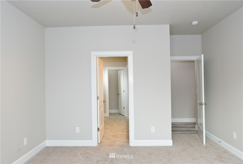 1110 Mt Baker, Othello, Washington 99344, 3 Bedrooms Bedrooms, ,2 BathroomsBathrooms,Residential,For Sale,Sandhill Estates Phase 3,Mt Baker,NWM1840151