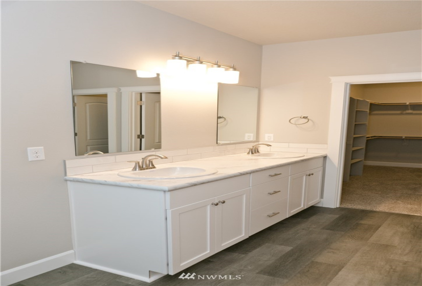 1130 Mt Baker, Othello, Washington 99344, 3 Bedrooms Bedrooms, ,2 BathroomsBathrooms,Residential,For Sale,Sandhill Estates Phase 3,Mt Baker,NWM1840188