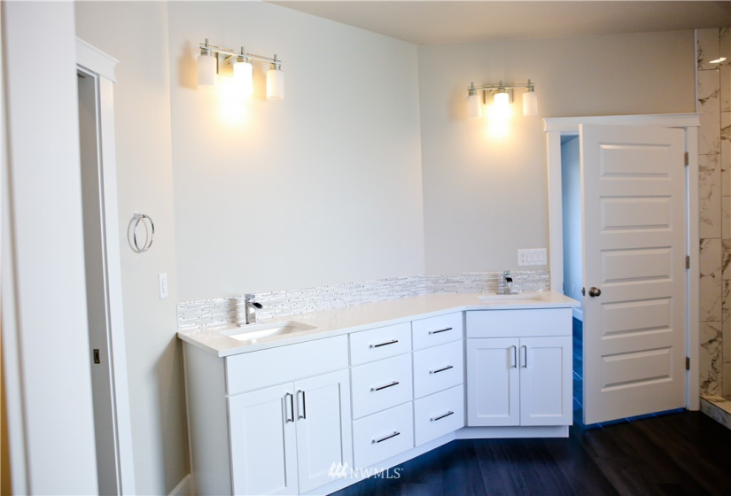 1125 Mt Baker, Othello, Washington 99344, 3 Bedrooms Bedrooms, ,2 BathroomsBathrooms,Residential,For Sale,Sandhill Estates Phase 3,Mt Baker,NWM1840421