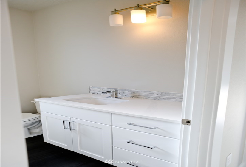 1125 Mt Baker, Othello, Washington 99344, 3 Bedrooms Bedrooms, ,2 BathroomsBathrooms,Residential,For Sale,Sandhill Estates Phase 3,Mt Baker,NWM1840421