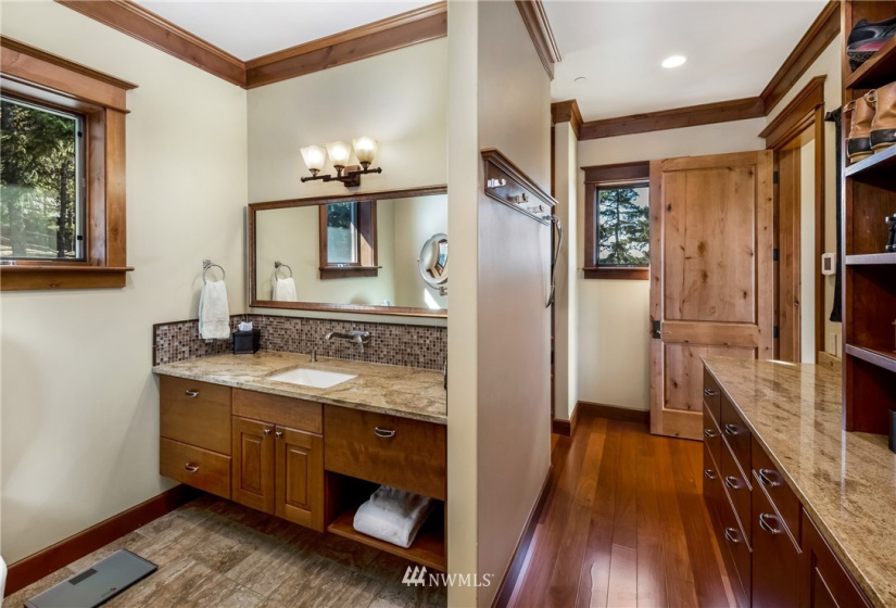 93 Nighthawk, San Juan Island, Washington 98250, 3 Bedrooms Bedrooms, ,1 BathroomBathrooms,Residential,For Sale,Nighthawk,NWM1840414