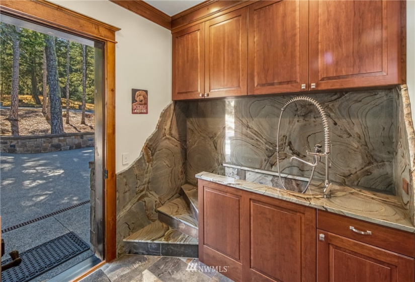 93 Nighthawk, San Juan Island, Washington 98250, 3 Bedrooms Bedrooms, ,1 BathroomBathrooms,Residential,For Sale,Nighthawk,NWM1840414