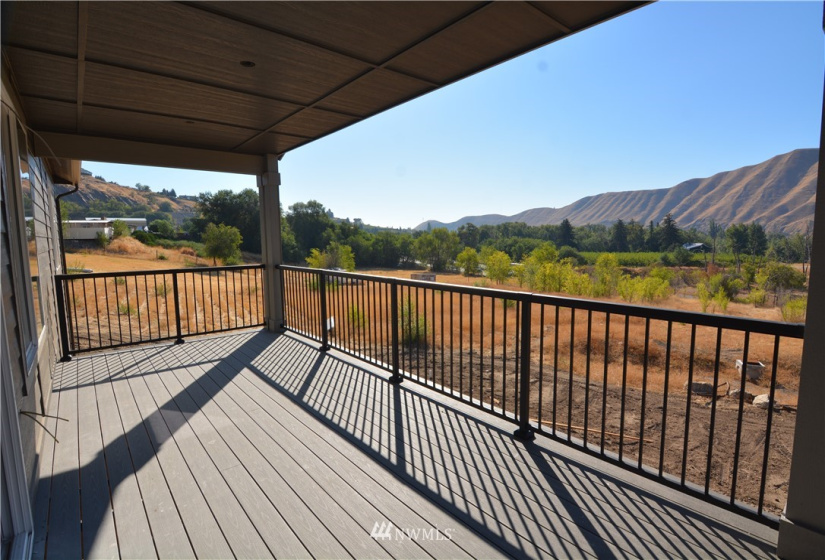 122 Lost Spoke, Wenatchee, Washington 98801, 3 Bedrooms Bedrooms, ,3 BathroomsBathrooms,Residential,For Sale,Smart Subdivision,Lost Spoke,NWM1841135