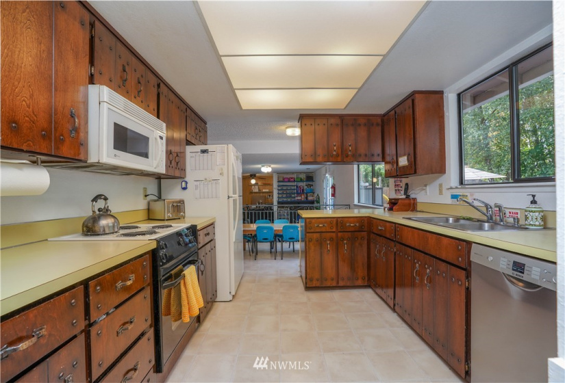 12214 Shaw, Puyallup, Washington 98374, ,Business Opportunity,For Sale,Shaw,NWM1840383