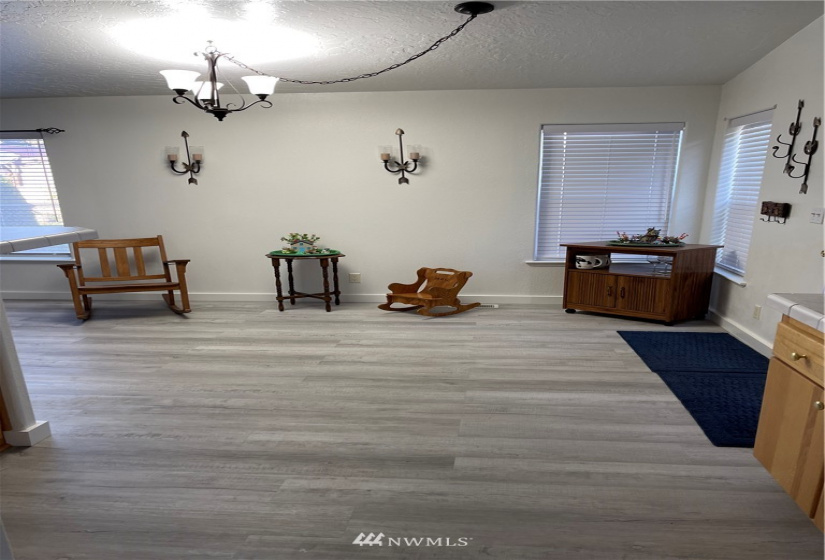 304 Commercial, Dayton, Washington 99328, 3 Bedrooms Bedrooms, ,2 BathroomsBathrooms,Residential,For Sale,Commercial,NWM1841372