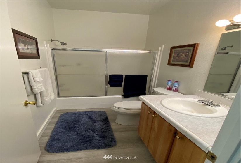 304 Commercial, Dayton, Washington 99328, 3 Bedrooms Bedrooms, ,2 BathroomsBathrooms,Residential,For Sale,Commercial,NWM1841372