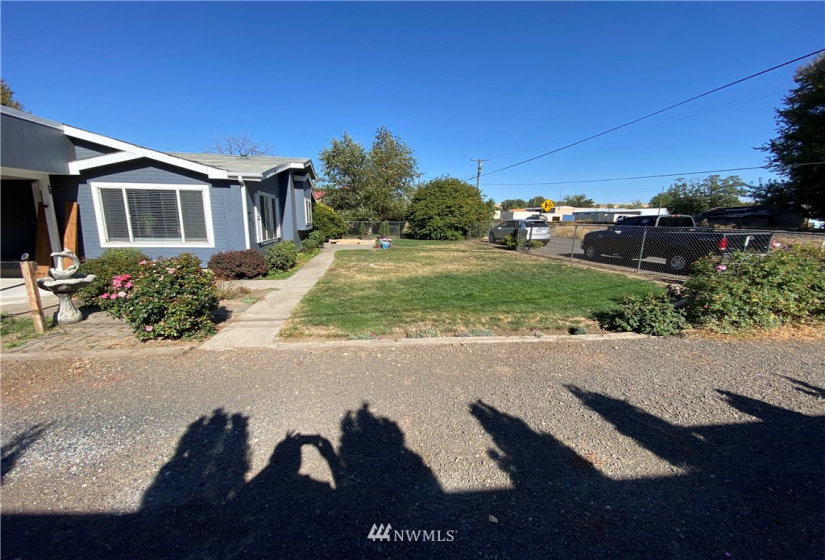 304 Commercial, Dayton, Washington 99328, 3 Bedrooms Bedrooms, ,2 BathroomsBathrooms,Residential,For Sale,Commercial,NWM1841372