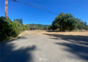 820 Loop, White Salmon, Washington 98672, ,Land,For Sale,Loop,NWM1841170