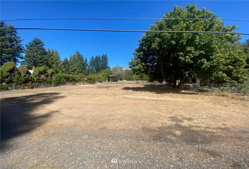 820 Loop, White Salmon, Washington 98672, ,Land,For Sale,Loop,NWM1841170