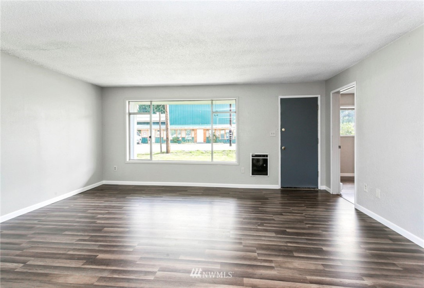 2608 Hartford, Lake Stevens, Washington 98258, ,Commercial Sale,For Sale,Hartford,NWM1840082