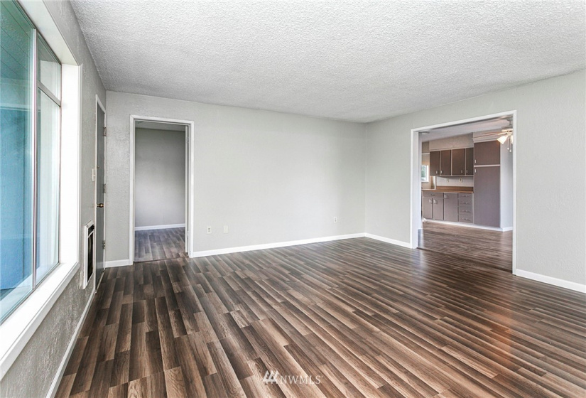 2608 Hartford, Lake Stevens, Washington 98258, ,Commercial Sale,For Sale,Hartford,NWM1840082