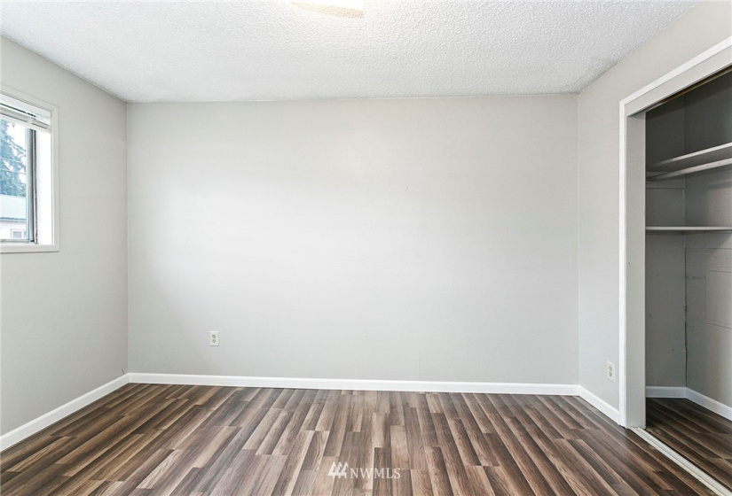 2608 Hartford, Lake Stevens, Washington 98258, ,Commercial Sale,For Sale,Hartford,NWM1840082