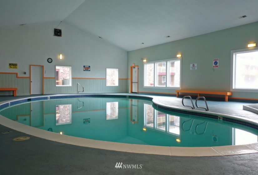 304 14th, Long Beach, Washington 98631, 1 Bedroom Bedrooms, ,2 BathroomsBathrooms,Residential,For Sale,Chautauqua Lodge,14th,NWM1840326