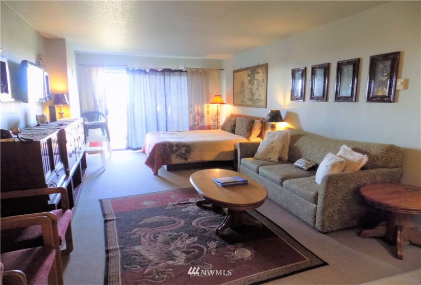 304 14th, Long Beach, Washington 98631, 1 Bedroom Bedrooms, ,2 BathroomsBathrooms,Residential,For Sale,Chautauqua Lodge,14th,NWM1840326