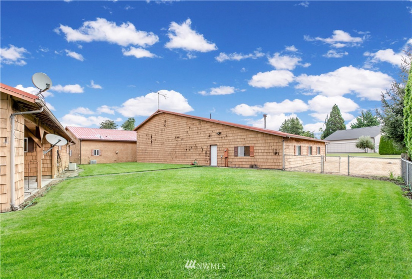 11244 Aero Lane, Yelm, Washington 98597, 3 Bedrooms Bedrooms, ,2 BathroomsBathrooms,Residential,For Sale,Aero Lane,NWM1840616