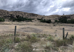 213 Bolster, Oroville, Washington 98844, ,Land,For Sale,Bolster,NWM1838328