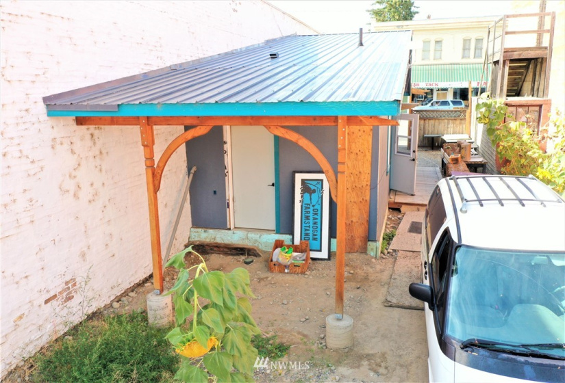 227 2nd, Okanogan, Washington 98840, ,Commercial Sale,For Sale,2nd,NWM1841586