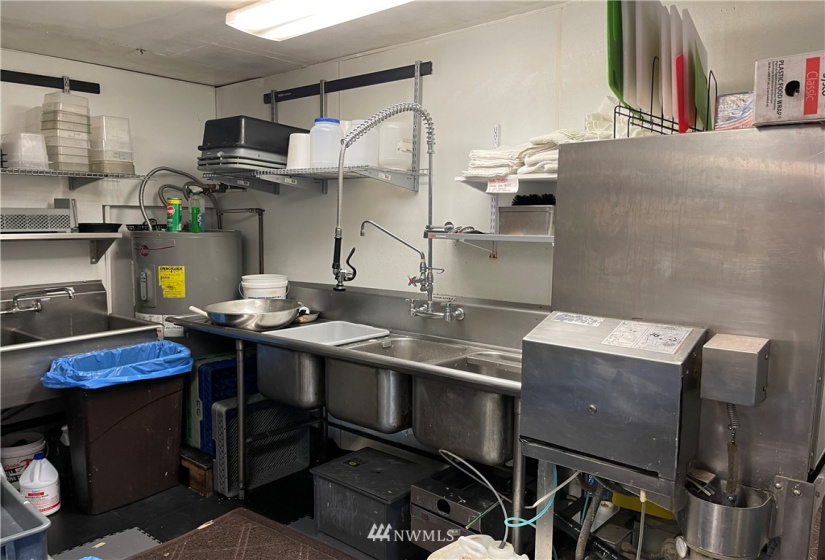 1050 Ness' Corner, Port Hadlock, Washington 98339, ,Business Opportunity,For Sale,Ness' Corner,NWM1839147