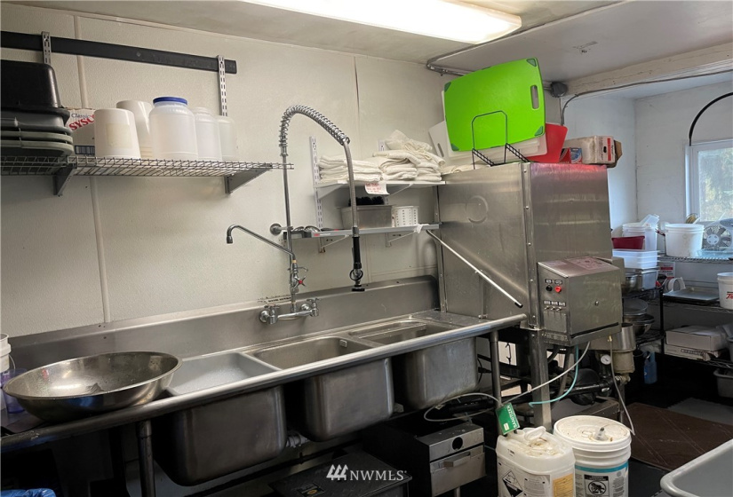 1050 Ness' Corner, Port Hadlock, Washington 98339, ,Business Opportunity,For Sale,Ness' Corner,NWM1839147