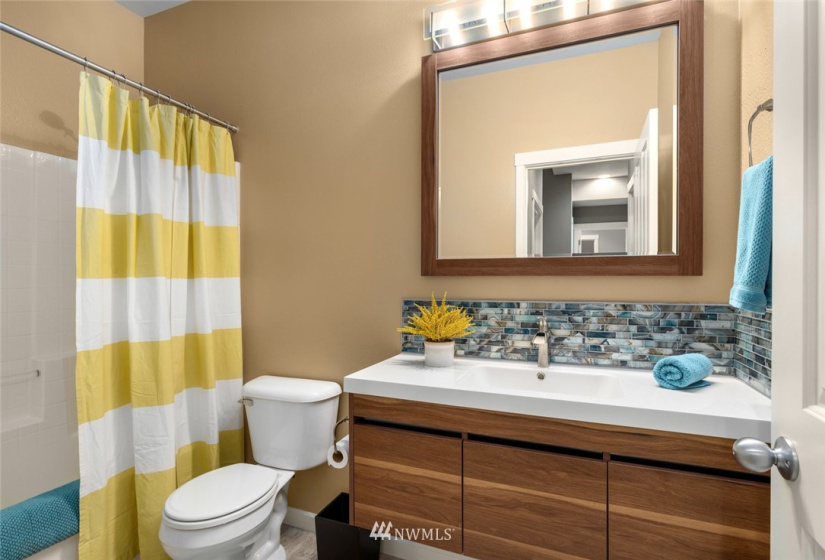 10942 Villa Monte Dr, Mukilteo, Washington 98275, 2 Bedrooms Bedrooms, ,2 BathroomsBathrooms,Residential,For Sale,Villa Monte Dr,NWM1841511