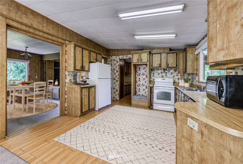 1621 161st, Snohomish, Washington 98290, 3 Bedrooms Bedrooms, ,1 BathroomBathrooms,Manufactured In Park,For Sale,161st,NWM1840292