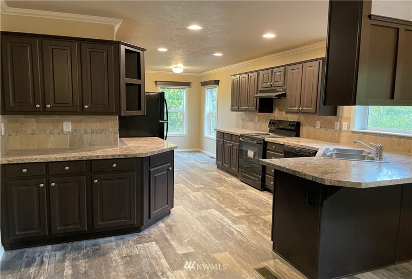 1518 197th, Lakebay, Washington 98349, 3 Bedrooms Bedrooms, ,2 BathroomsBathrooms,Manufactured In Park,For Sale,197th,NWM1834780